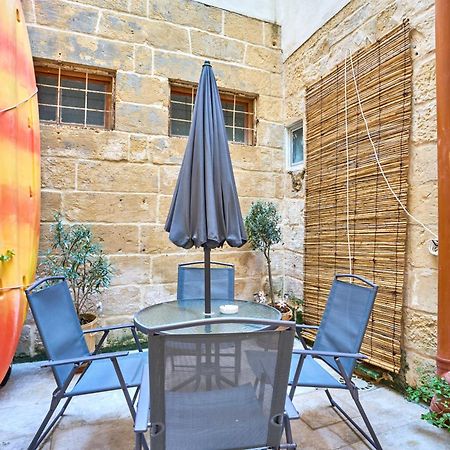12 -16 , Pacifiku Scicluna Birgu Exteriör bild