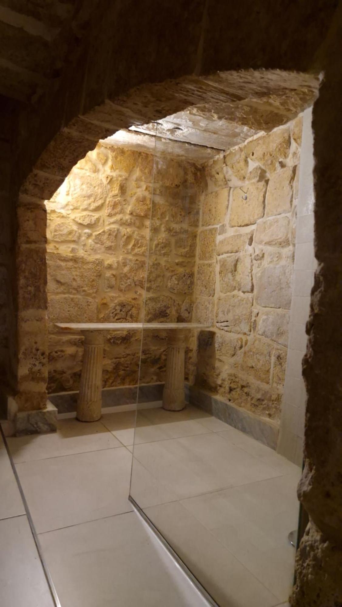 12 -16 , Pacifiku Scicluna Birgu Exteriör bild